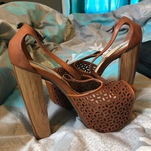 Jessica Simpson Heels